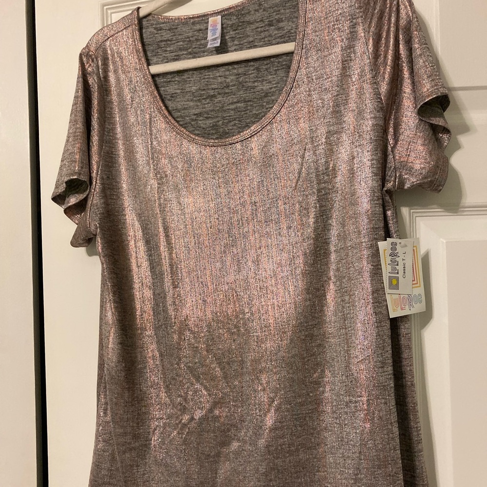 NWT LuLaRoe Elegant Classic T in silver and rose gold